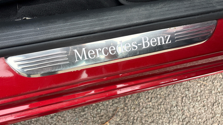 Mercedes-Benz C-Class C220d AMG Line Premium Plus 4dr 9G-Tronic Diesel Saloon